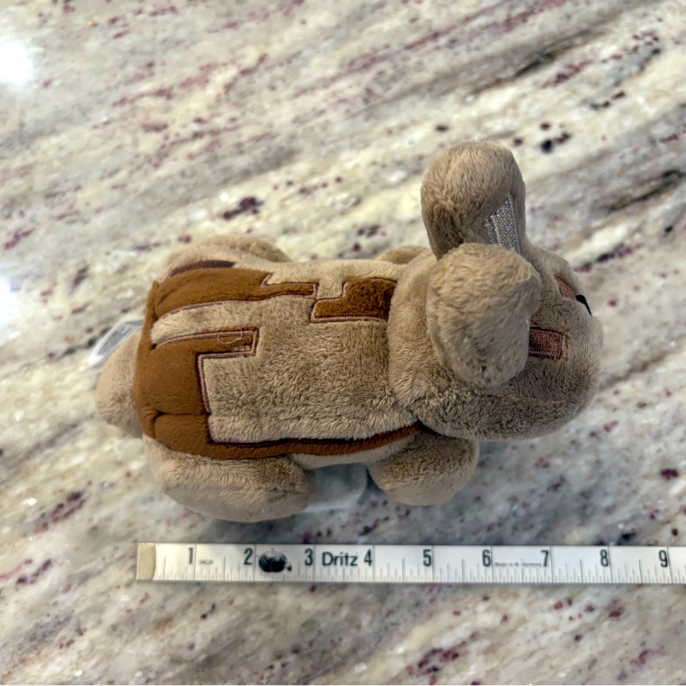 Minecraft Rabbit Plush Toy - Picture 5 of 7